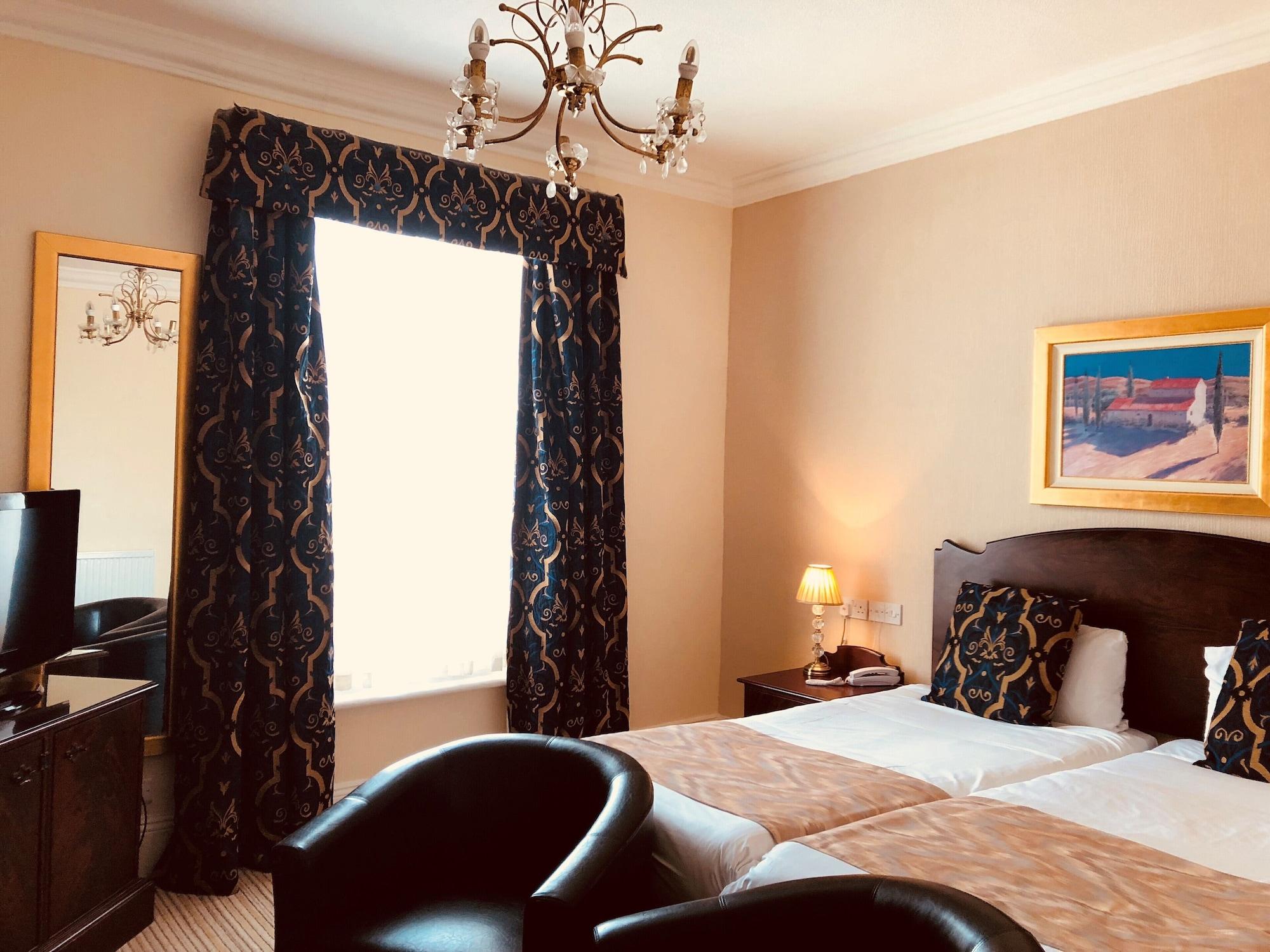 Hotel Royal 3*