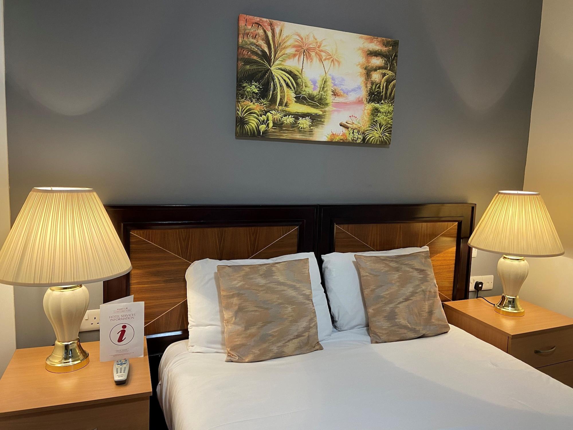 Hotel Royal 3*